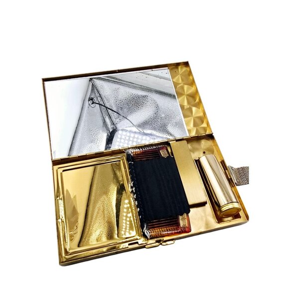 Spectacular Vintage Metal Seashell Dance Bag With Original Box (A8636) - Picture 6 of 10